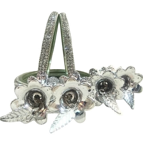 Icy Floral Elegance 4-Piece Bangle 